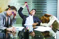 Працювати довше не означає працювати ліпше?