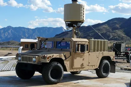 Американський комплекс артилерійської розвідки AN/TPQ-49 допомагає нищити російських окупантів
