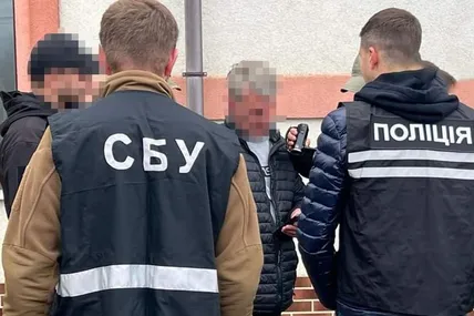 Затримання підозрюваного. Фото: Національна поліція Львівської області