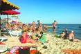 «Забити» місце на пляжі: рано-вранці покласти рушник і йти снідати...