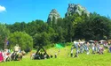 Ту стань! Навчитися тримати спис і виспатися у наметі…