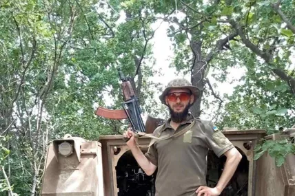 18.05.2025, 18:40				


									Воїн із Сокальщини отримав нагороду «За оборону України»							

										Президент Володимир Зеленський нагородив воїна зі Сокальщини відзнаки «За оборону України». Андрій Прокопишин воює на фронті від початку по