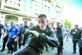Пригодованих «гопників» влада не здає