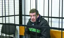 Екс-«беркутівця», який зарізав двох жінок, нарешті посадили на лаву підсудних