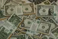 Чому наприкінці року курс долара зайшов у зону турбулентності?