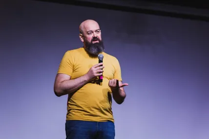 На фото - Денис Блощинський на презентації проєкту у Львові. Фото пресслужби проєкту