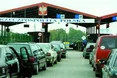 На кордоні з Польщею у чергах стоять 870 автівок