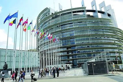 Щоб не поширювали пропаганду: росіянам заборонили вхід до Європарламенту