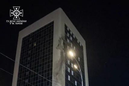 Наслідки атаки на столицю. Фото: ДСНС