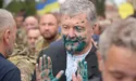 Нападник на Порошенка опинився в реанімації