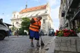 Розпочалося голосування за кращого двірника Львова: скільки є кандидатів