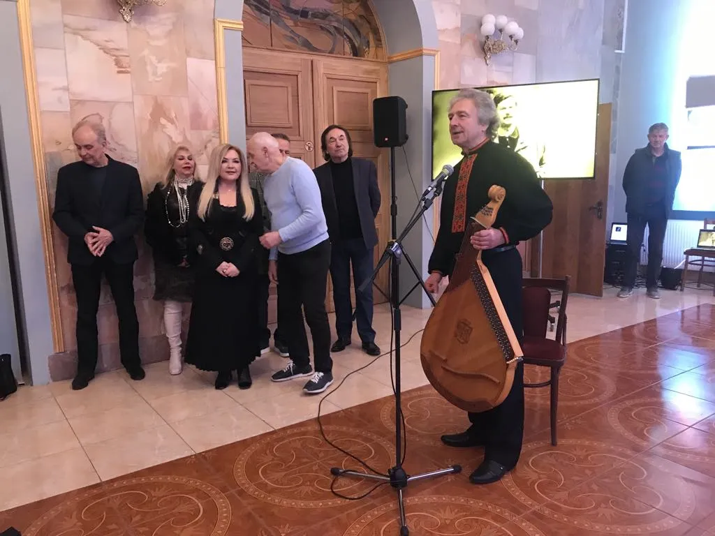 Оксана Білозір та Білозірова "Ватра". Фото автора