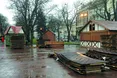 На проспекті Свободи – будиночки Різдвяного ярмарку