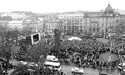 «Революцію не треба вимагати. Її треба робити»