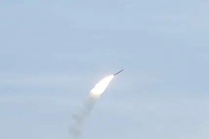 ППО збило на Львівщині дві ракети. Уламки завдали збитків старому будинку