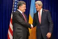 Керрі запевнив Порошенка, що Захід продовжить чинити тиск на Росію
