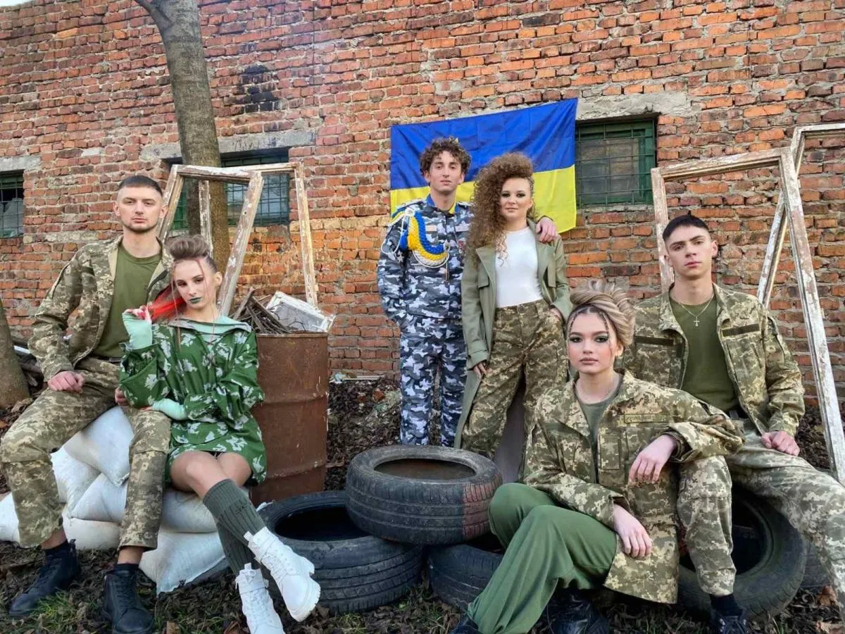 Колекція "Незламні духом" 1 місце ДНЗ "ЛВПУПО"