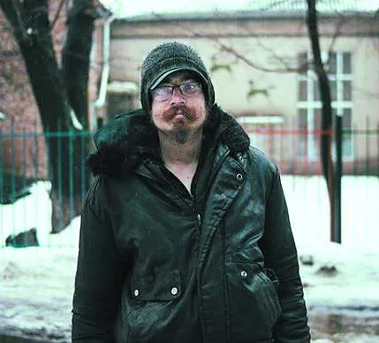 А так Євген виглядав, коли жив на вулиці...