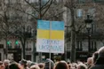 «Трамп не виганятиме українських біженців зі США, але соціальні виплати потрохи припиняють»