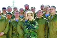 «Белые рубят красных, русские рубят русских...»