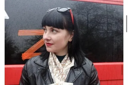У "Вконтакте" запустили цілий флешмоб з вдовами окупантів, які отримали $100