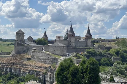 Знаменитий замок у Кам’янці-Подільському. Фото автора