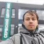 Кому війна, а кому все одно...