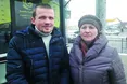 Пам’ятає усі номери мобільних телефонів, які хоч раз побачить