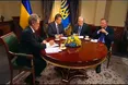 Екс-президенти запропонували Януковичу план вирішення кризи