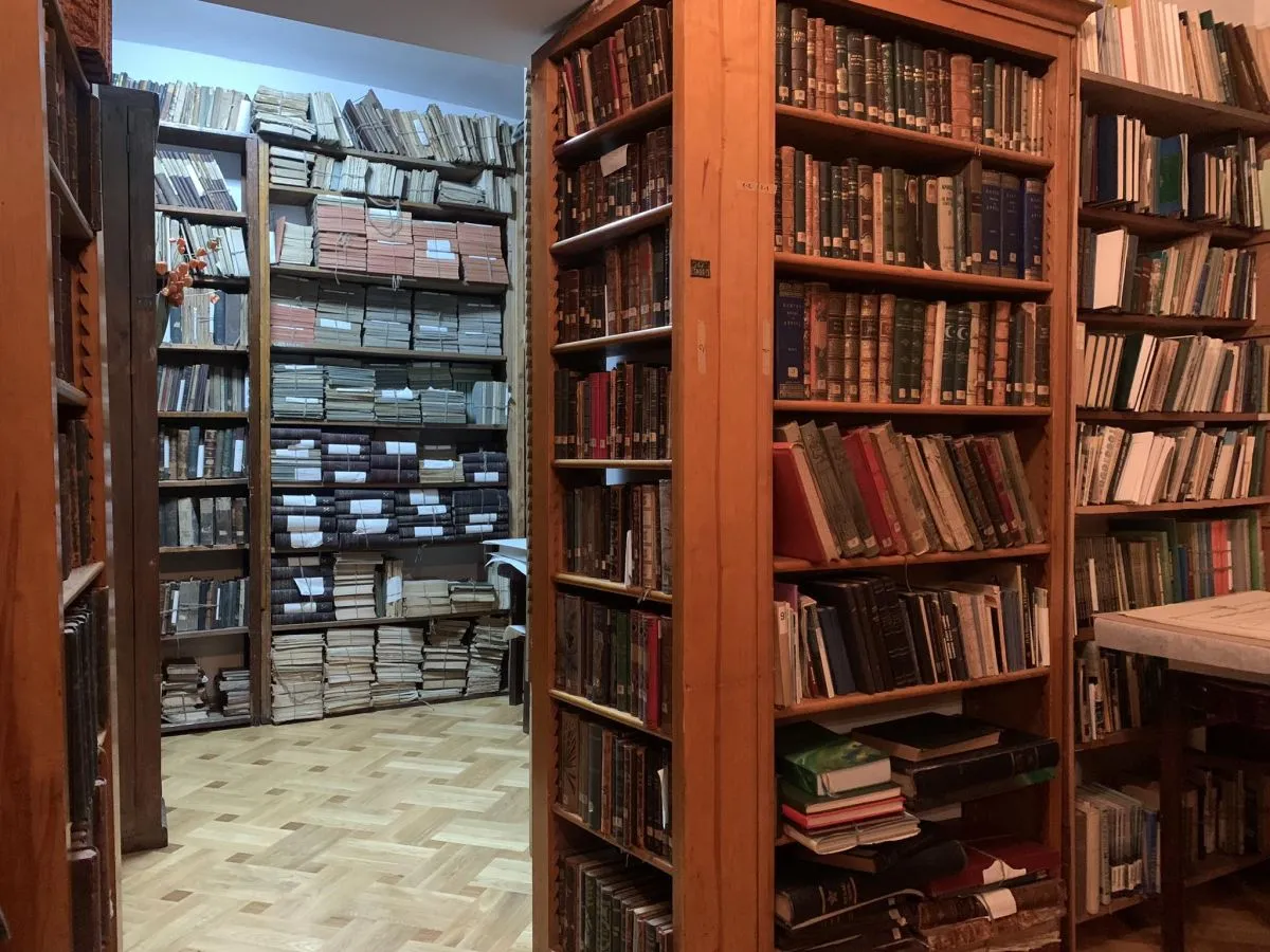 Бібліотека природознавчого музею