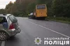 У Львівському районі внаслідок зіткнення легковика з автобусом — четверо травмованих
