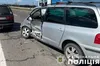 На Львівщині внаслідок автозіткнення травмований водій мінівена