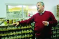 Чорт на сторожі і святий Амвросій – покровителі «бджолиної ферми»