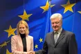 Стала відома тема розмови Порошенка та Віцепрезидентки Єврокомісії