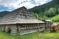 Хата, що «зіграла у фільмі одну з головних ролей»