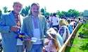 На лавку одночасно присіли… 1000 учнів!