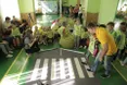 Ти у світловідбивному жилеті — значить, у безпеці!