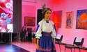 Діловий костюм і вечірня сукня у стилі вишиванки