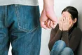 «Збоку складно зрозуміти, чому він її б’є головою об стіну, а вона терпить»