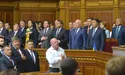 З Україною у серці і рукою на пупці