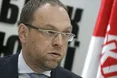 Власенко ще 2 місяці не може виїжджати з країни і говорити з Окунською