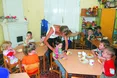 «Набирає їжі за щоки, а в садочку розжовує...»