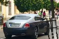 «Бабця у свої 74 роки раптово стала власницею Rolls-Royce Wraith, ціною так у 350 тисяч доларів…»