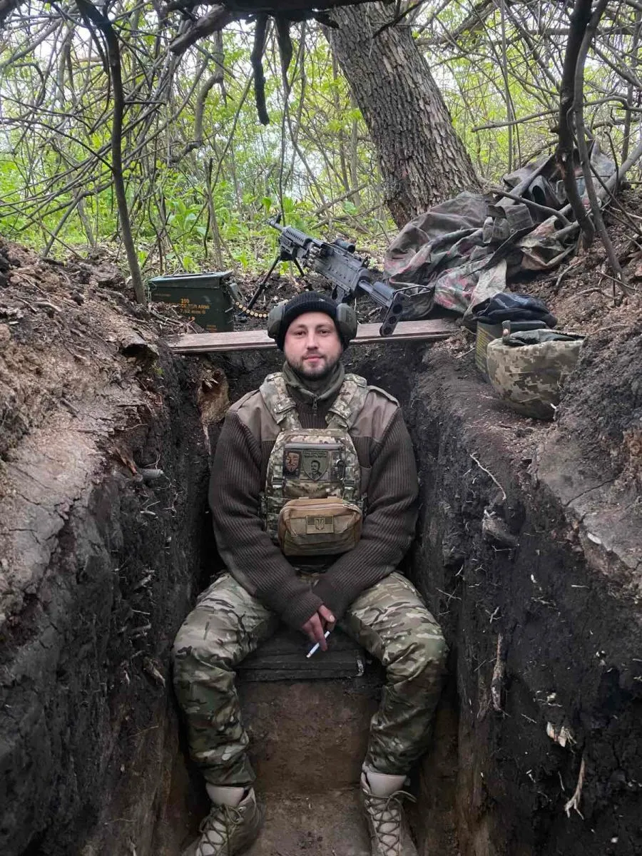 На бойовій позиції.