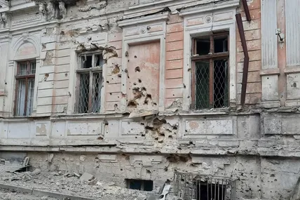 Мета російської війни — грабунок. росіяни викрали з Херсона предмети мистецтва і навіть документи з архівів